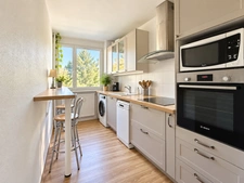Montpellier Estanove – Appartement 3 pièces – 2 Chambres - Terrasse - Cave - Parking - Tram Ligne 5