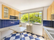 Appartement 4 pièces – 84 m² – Dernier étage – Terrasse – Garage – Cave - Piscine - Parc - Tennis - Ligne 5 Tramway - Parc Montcalm