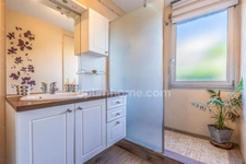 Appartement - 3 pièces - 74m2 - Cave - Parking - Piscine - Tennis - Parc - proche parc Montcalm - Ligne 5 de Tramway