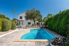Maison familiale 170 m² - 7 pièces - 5 chambres - Piscine – Quartier Parc Montcalm – Tramway ligne 5