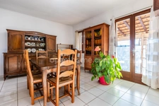 Maison individuelle 83 m² - 4 pièces - 3 chambres - Terrain de 300 m2 - Piscine - Garage