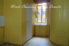 Maison avec dépendances à Rénover à Ardes-sur-Couze
