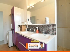 Maison de caractère - 7 pièces - Jardin/Terrasse - Garage - JOZE (63350)