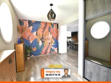 Maison 225 m2 - 7 pièces - GARAGE - JARDIN  (63190)