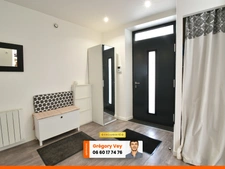Maison de caractère - 7 pièces - Jardin/Terrasse - Garage - JOZE (63350)