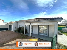 Maison de plain-pied récente  – 104 m² – 3 chambres + bureau.