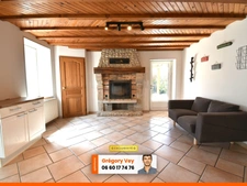 Maison de caractère - 7 pièces - Jardin - Garage - SEYCHALLES (63190)