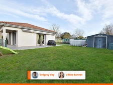 Maison de plain-pied récente  – 104 m² – 3 chambres + bureau.
