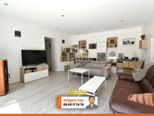 Maison de caractère - 7 pièces - Jardin/Terrasse - Garage - JOZE (63350)