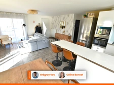 Maison de plain-pied récente  – 104 m² – 3 chambres + bureau.