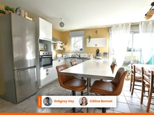 Maison de plain-pied récente  – 104 m² – 3 chambres + bureau.