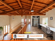 Maison en Pierre - 4 chambres - 169 m² - Jardin - Garage - Dépendances à RAVEL