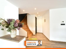 Maison 225 m2 - 7 pièces - GARAGE - JARDIN  (63190)