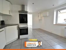 Maison 3 pièces - 55 m2 - Garage et Cour - PESCHADOIRES (63)
