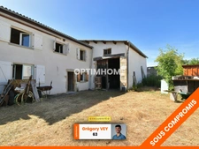 Maison sur 2 niveaux - 3 pièces - 64 m² - Grange et Jardin - LEZOUX (63)