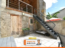Maison de caractère - 7 pièces - Jardin/Terrasse - Garage - JOZE (63350)