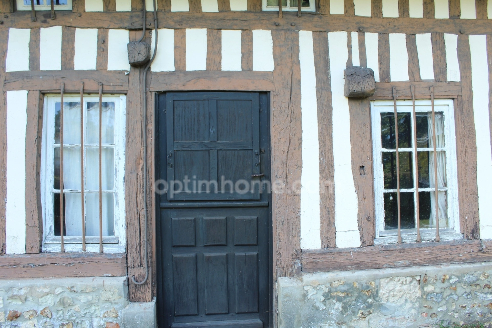 Maison 5 pièces 85 m² · à Saint Etienne la Thillaye · 85 m² · 230 500 €