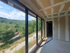 Maison contemporaine en ossature bois – À finir selon vos goûts – Proche lac de Villefort