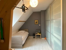 Maison fonctionnelle et chaleureuse – Quartier calme près du centre de PONT L'EVEQUE