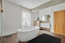 Propriété de charme entre Lisieux et Pont l'Evêque - 4 chambres - Piscine et terrain de 1.9 ha