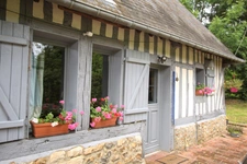 Maison Normande avec pature et box pour chevaux - secteur Pont l'Evêque