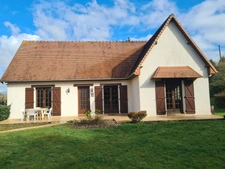 Maison de 3 chambres sur sous sol complet -  Au calme et commerces à proximité