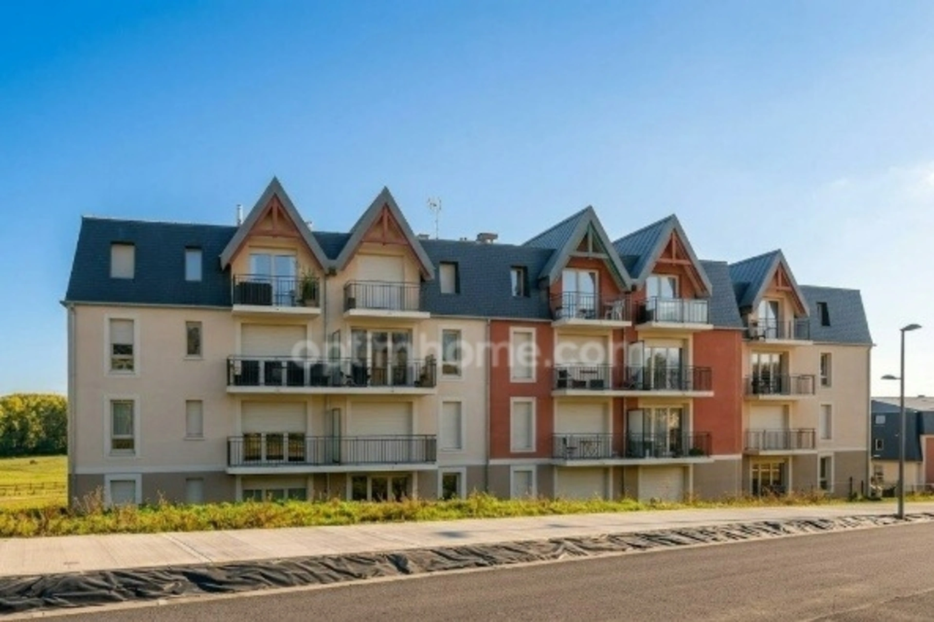 Appartement 3 pièces 60 m² · à Pont-l'Évêque · 60 m² · 228 900 €