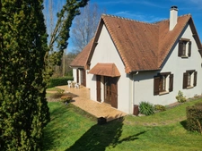 Maison de 3 chambres sur sous sol complet -  Au calme et commerces à proximité