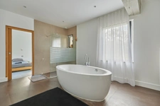Propriété de charme entre Lisieux et Pont l'Evêque - 4 chambres - Piscine et terrain de 1.9 ha
