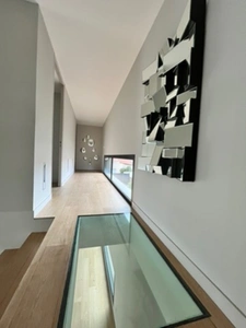 Maison d’exception de 268 m2 avec une dépendance de 74m2 terrain de 800 m2 Quartier Sacré-Cœur