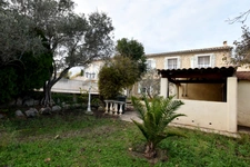 Immeuble de 4 appartements pour regroupement familial