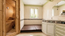 MERINDOL (84) | Maison de plain pied de 168 m² habitables avec 2 gîtes sur un terrain de 870 m² avec piscine