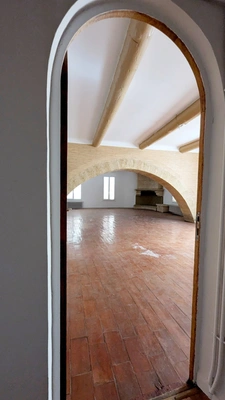 Magnifique appartement T4 atypique de 140 m² situé en cœur de ville de Salon-de-Provence