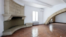 Bel appartement T4 atypique - 140 m² - situé en cœur de ville de Salon-de-Provence