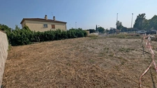Terrain à bâtir de 408,00 m² à PELISSANNE (13)