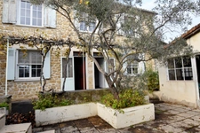 Immeuble de 4 appartements pour regroupement familial