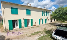 SALON-DE-PROVENCE (13) | Mas provençal composé de deux logements sur un terrain de 1000 m², avec revenus locatifs
