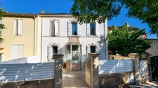 MIRAMAS (13) | Magnifique maison de ville de 150 m² habitables avec 4 chambres et terrain de 400 m²