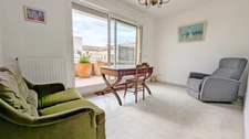 SALON-DE-PROVENCE (13) : T5 (3 chambres) de 129 m² avec terrasse plein sud et garage privatif en sous-sol 