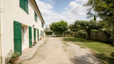 SALON-DE-PROVENCE (13) | Mas provençal composé de deux logements sur un terrain de 1000 m², avec revenus locatifs