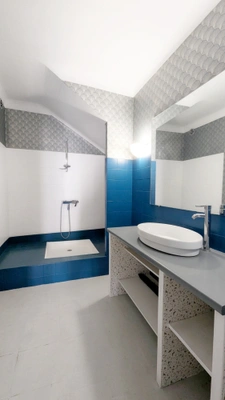 Magnifique appartement T4 atypique de 140 m² situé en cœur de ville de Salon-de-Provence