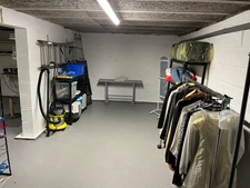Belle maison de caractère au calme. Beau salon lumineux 4 chambres Grand sous-sol terrain à 7 mn des commerces de Pont l'Evêque