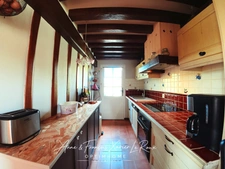 Maison de charme de 100 M2, 5 pièces 3 chambres avec une piscine et annexe sur un terrain de 4700 M2 à BONNEVILLE LA LOUVET (14)