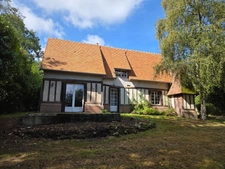 Maison spacieuse à vendre 8 pièces 4 chambres à BAILLEUL LA VALLEE sur un terrain de 1 hectare