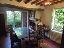 Maison spacieuse à vendre 8 pièces 4 chambres à BAILLEUL LA VALLEE sur un terrain de 1 hectare