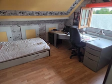 Maison de 145 M2 avec 5 chambres, grand sous-sol,  carport de 44 M2 et une dépendance de 40 M2 à SAINT LEGER DE RÔTES 