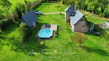 Maison de charme de 100 M2, 5 pièces 3 chambres avec une piscine et annexe sur un terrain de 4700 M2 à BONNEVILLE LA LOUVET (14)