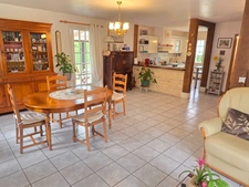 Charmante maison Normande de 135 M2 avec colombages et grand sous-sol 3 chambres à 15mn de Deauville