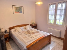 Charmante maison Normande de 135 M2 avec colombages et grand sous-sol 3 chambres à 15mn de Deauville