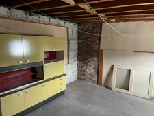Appartement de 122 M2 avec 3 belles chambres et un grand salon, salle à manger centre Lisieux avec une cave et un grenier